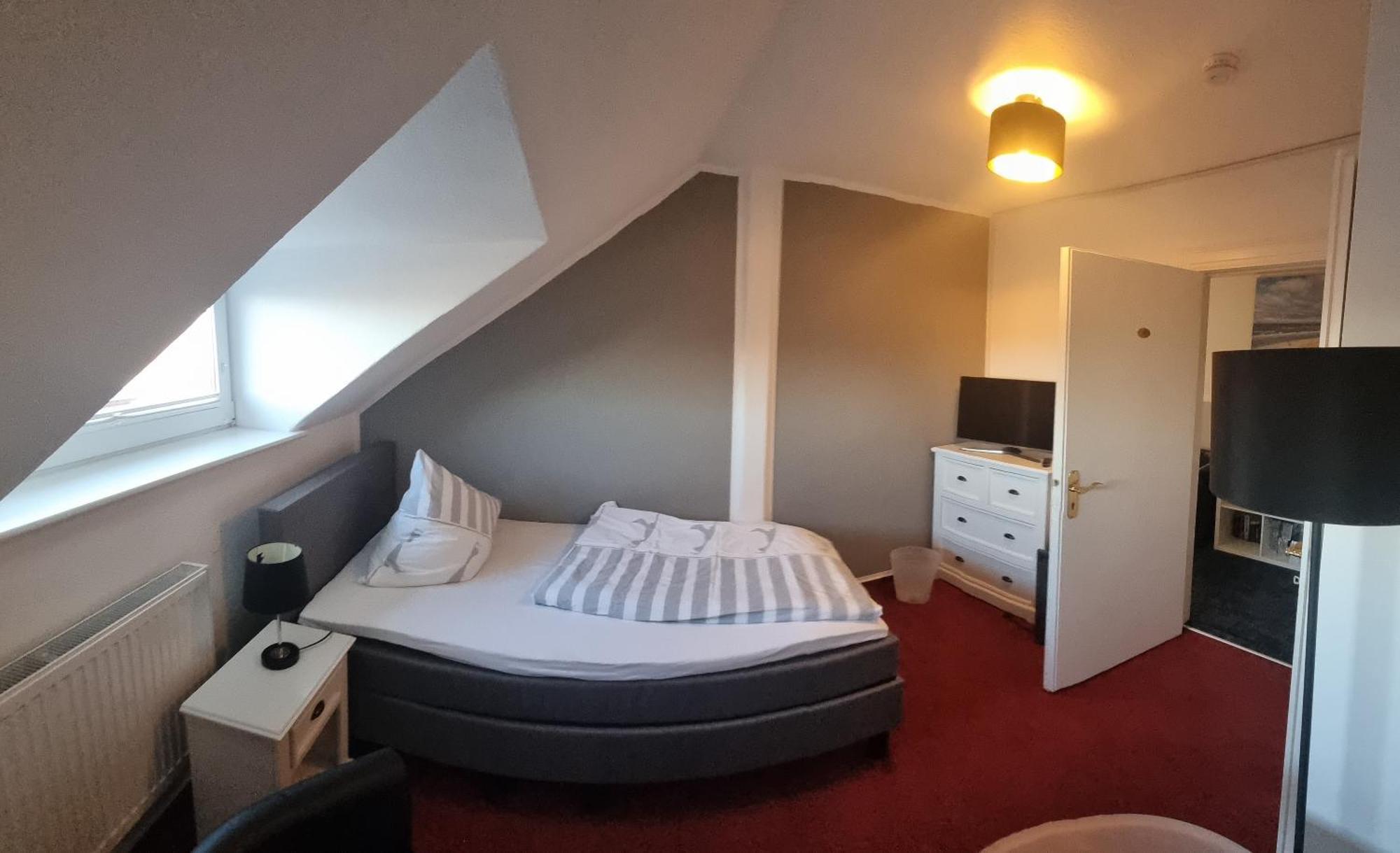 Hotel-Cafe-Lindow Wenningstedt-Braderup Екстериор снимка