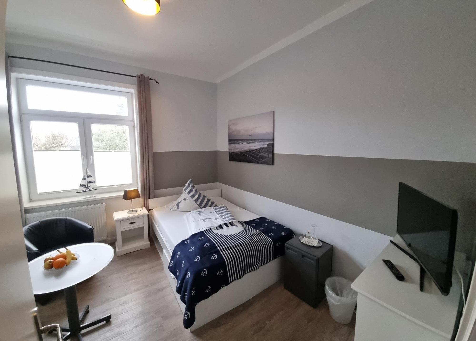 Hotel-Cafe-Lindow Wenningstedt-Braderup Екстериор снимка