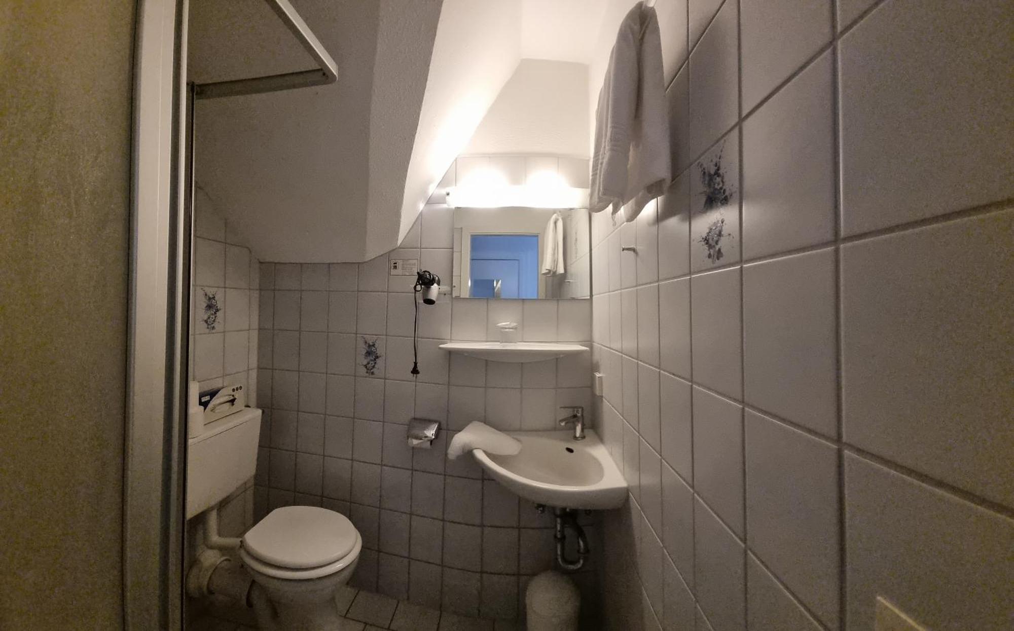Hotel-Cafe-Lindow Wenningstedt-Braderup Екстериор снимка