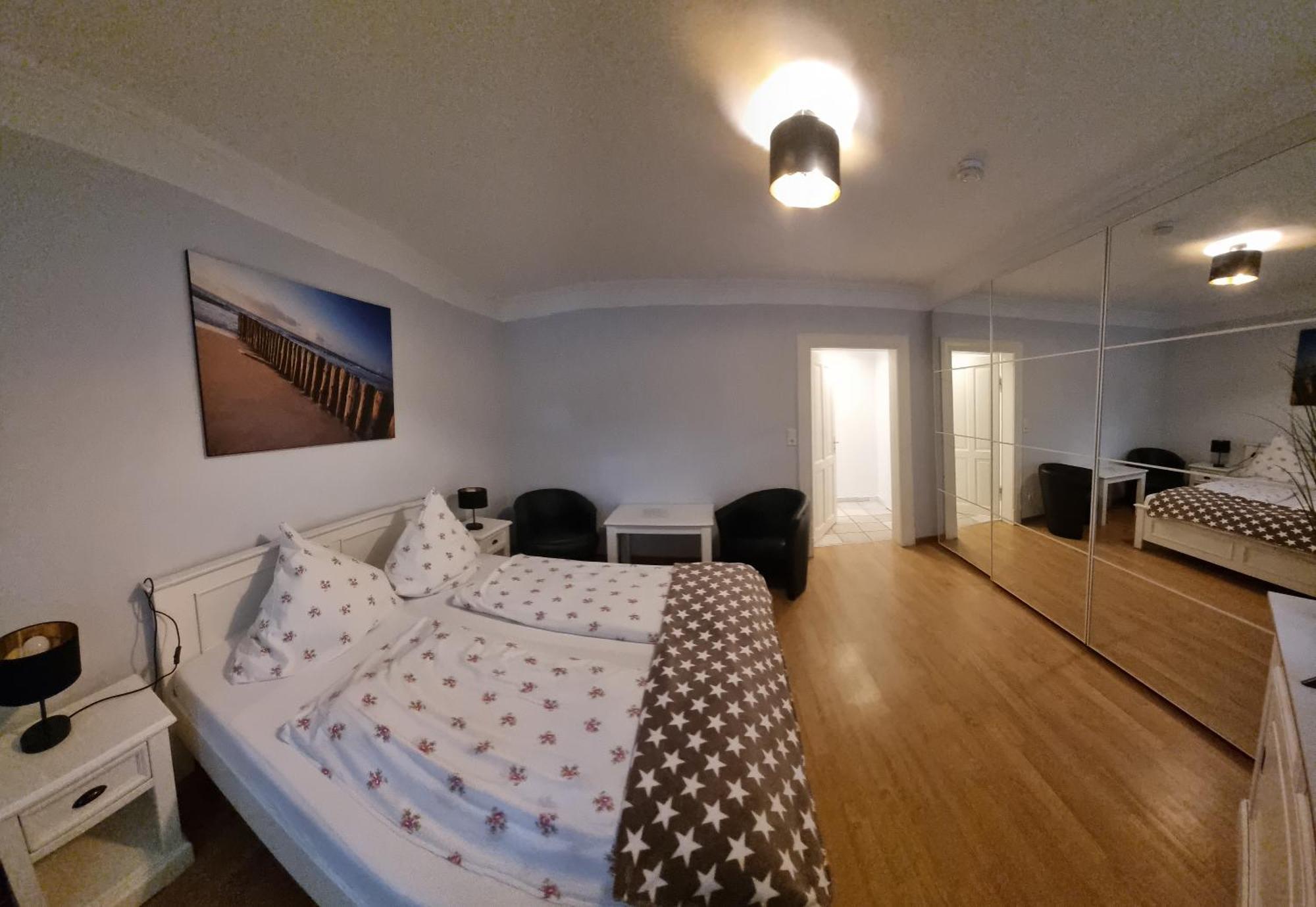 Hotel-Cafe-Lindow Wenningstedt-Braderup Екстериор снимка